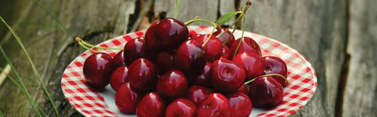 How to Decorate a Fruit Cake with Nuts and Cherries