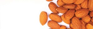 Read more about the article Flaked Almonds: A Crunchy, Nutritious Addition to Your Kitchen